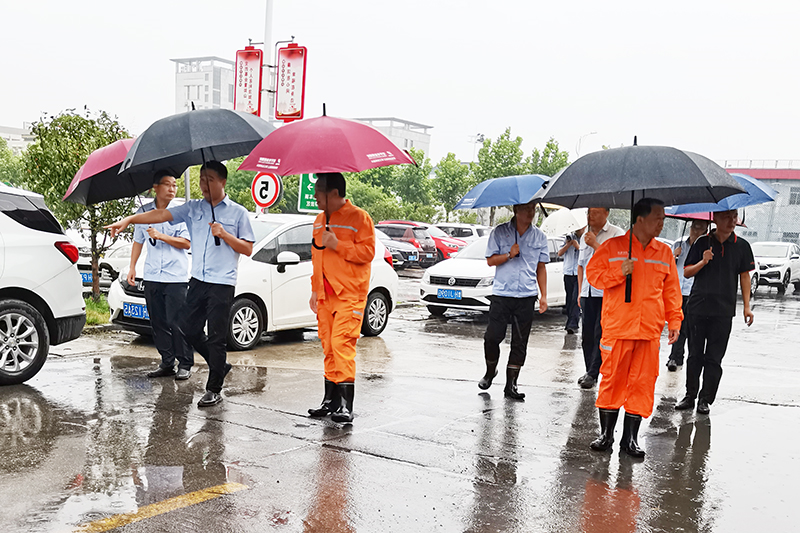 1630897743873563.jpg 2021.9.5金桥煤矿:集团监察二室到金桥煤矿开展地面环保检查工作(赵洪亮摄) (1).jpg