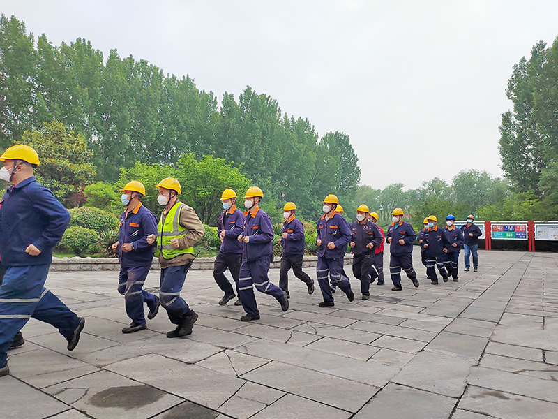 5月12日 跃进港组织防汛演习 （范栋摄）1.jpg