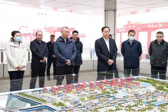 刘东波到龙拱港调研指导工作