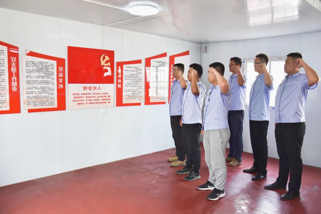 1692796226544222.jpg 640 (1).jpg