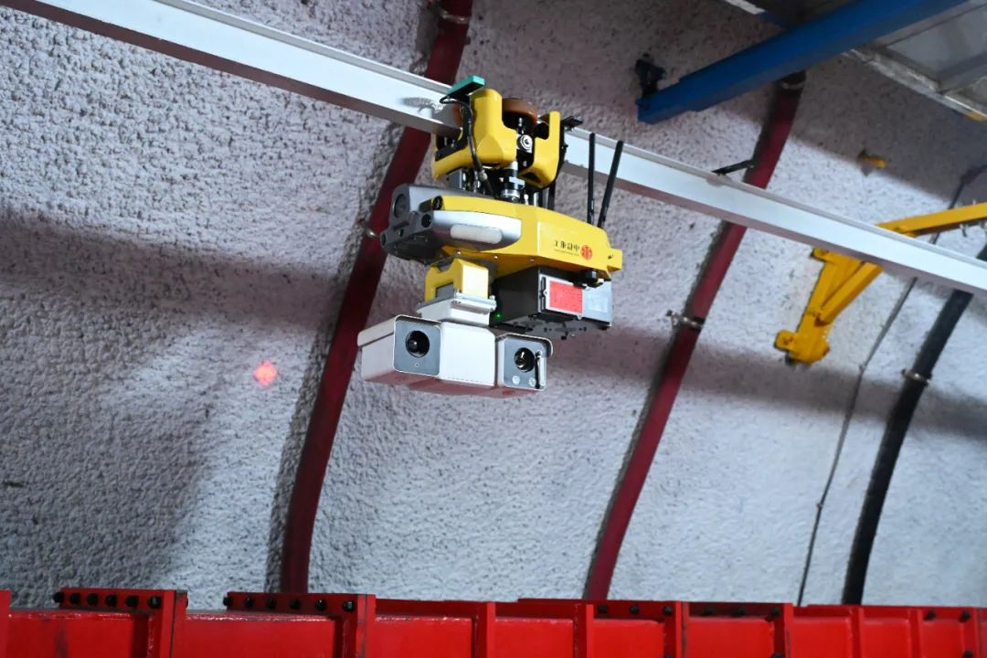 1697266287253844.jpg 640 (5).jpg