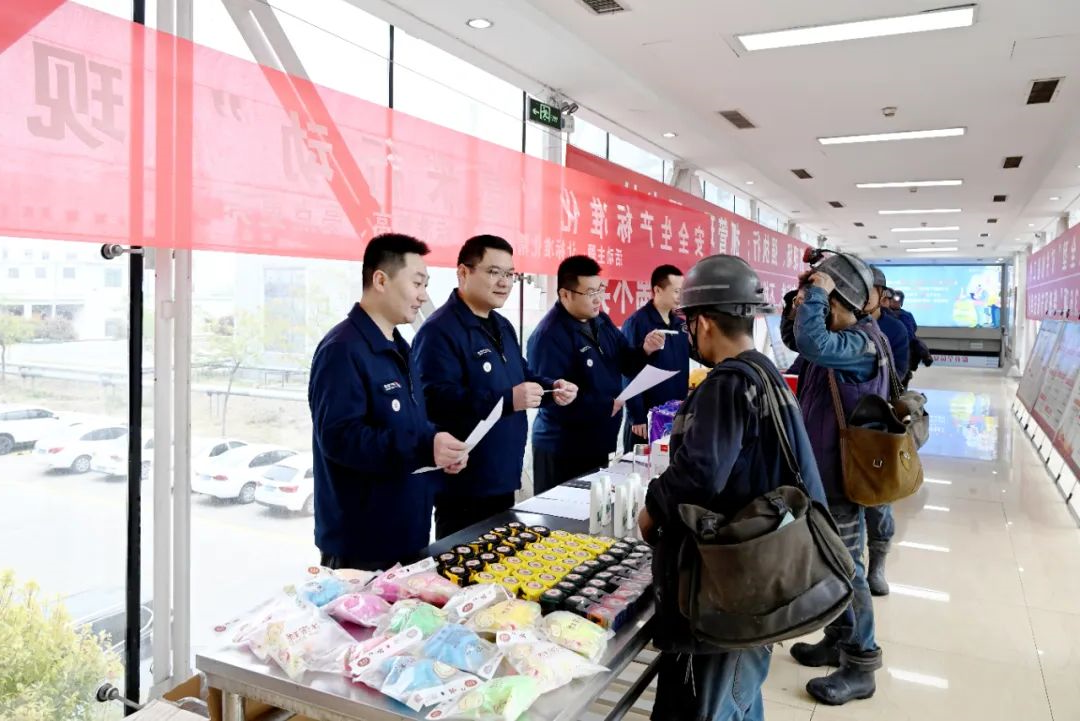 1699583638671424.jpg 640 (2).jpg