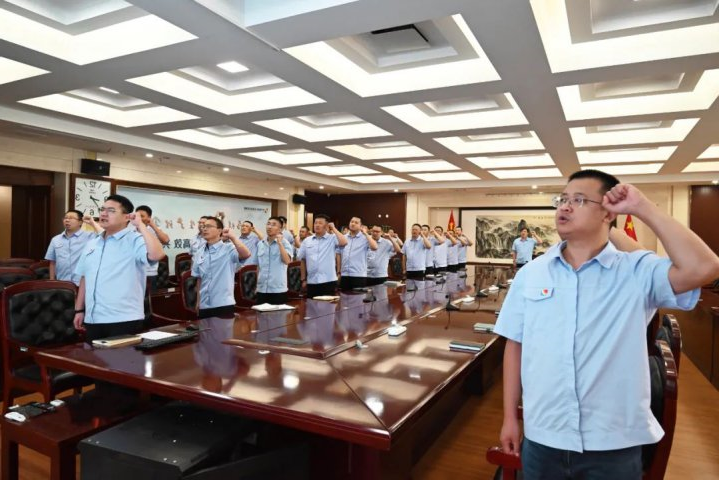 安居煤矿“三部曲”奏响提升运输安全主旋律