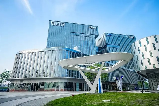 1722648667311851.jpg 00004.jpg