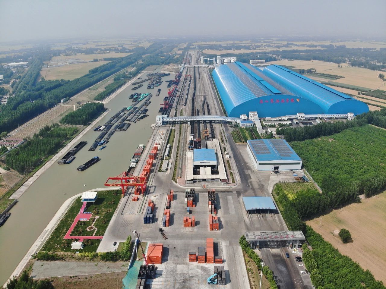 1729215206307634.jpg 6d5e9c459ee93dd31bd01051e35e7f4d.jpg