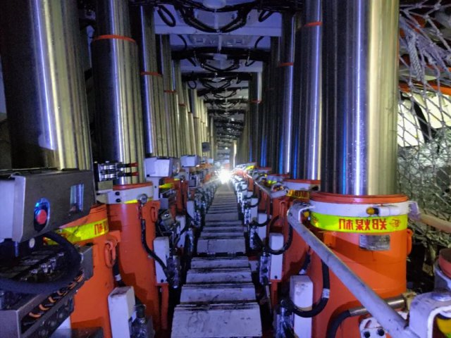 76天加装57台支架！阳城二号井动态扩面攻坚战圆满完成